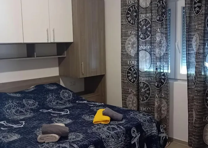 Apartment Delfa Pecarina By Interhome *